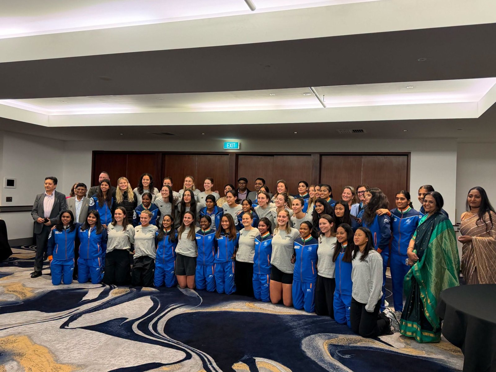 Consul General Meets the Indian Women's Hockey Team